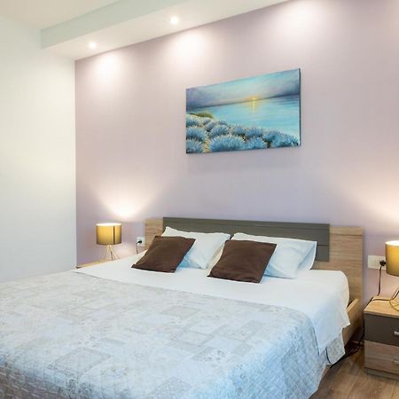 Apartman Karlo Antonio โตรกีร์ ภายนอก รูปภาพ