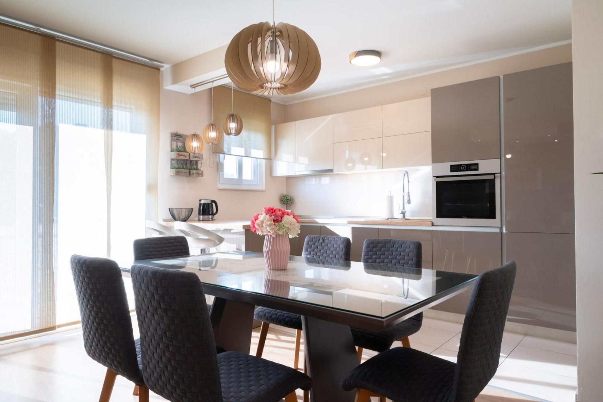 Apartman Karlo Antonio โตรกีร์ ภายนอก รูปภาพ